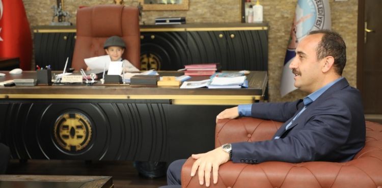 Küçük başkanlar istedi, İlmek başkan yaptı