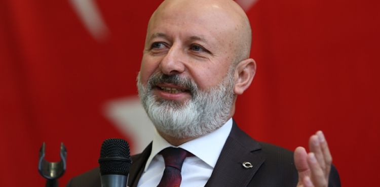 BAŞKAN ÇOLAKBAYRAKDAR; “BELEDİYEDE, HER BİR ÇALIŞANIN SENDİKASI; ‘AHMET ÇOLAKBAYRAKDAR’DİR”