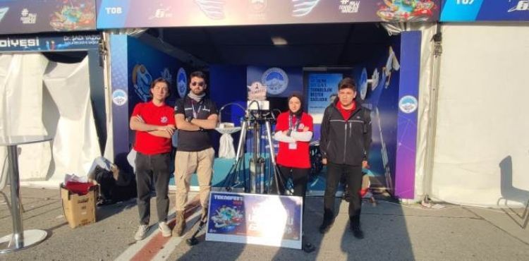 MELİKGAZİ BELEDİYESİ TEKNOFEST’TE 2,5 MİLYON LİRA DESTEKLE KAYSERİ’YE İLK KEZ BİRİNCİLİK GETİRDİ