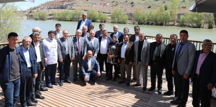 TALAS’IN MUHTARLARINDAN 100. YIL MESİRE ALANINA TAM NOT