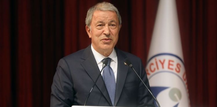 Milli Savunma Bakanı Akar, ERÜ’de “Türkiye'de Yeni Nesil Savunma Sanayi ve Kayseri'nin Önemi” Konulu Konferans Verdi