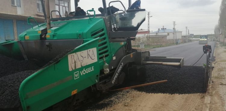 KAYSERİ BÜYÜKŞEHİR BELEDİYESİ VE BÜNYAN BELEDİYESİ İŞBİRLİĞİ İLE AKMESCİT ASFALT ÇALIŞMALARI BAŞLADI