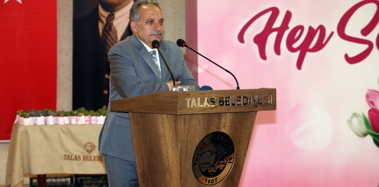 BAŞKAN YALÇIN’DAN KADIN PERSONELE ANNELER GÜNÜ HEDİYESİ