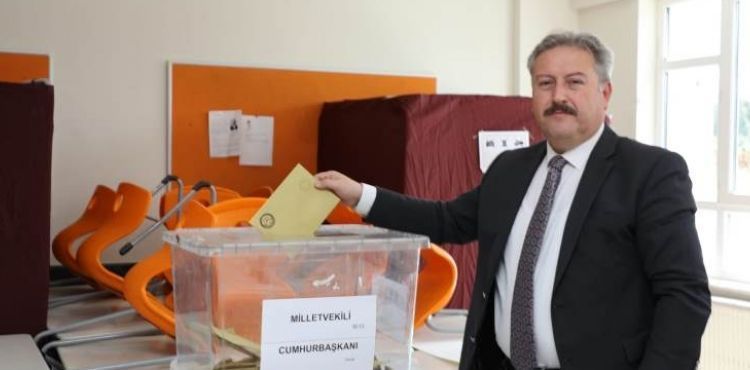 BAŞKAN PALANCIOĞLU OYUNU KULLANDI
