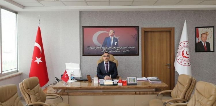 Aile ve Sosyal Hizmetler İl Müdürü Cüneyd Özdemir’in 15-21 Mayıs Aile Haftası Mesajı