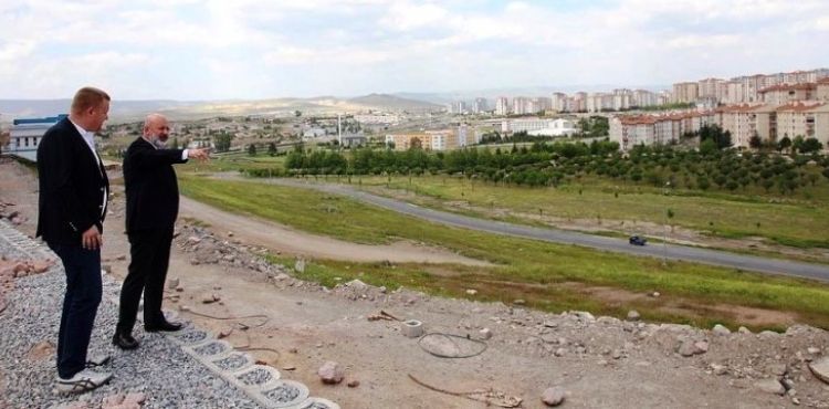 BAŞKAN ÇOLAKBAYRAKDAR; “KENTSEL DÖNÜŞÜMLE ŞEHRİN GELECEĞİNİ GARANTİYE ALIYORUZ”