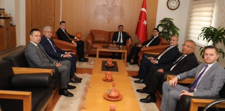 MHP Millet vekilleri vali gökmen çiçek'i ziyaret ettiler