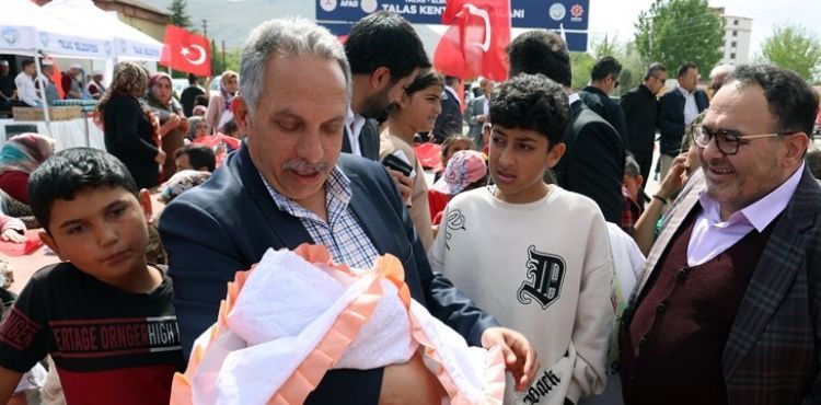 “ALLAH, YALÇIN BAŞKANIMIZIN YOKLUĞUNU VERMESİN”