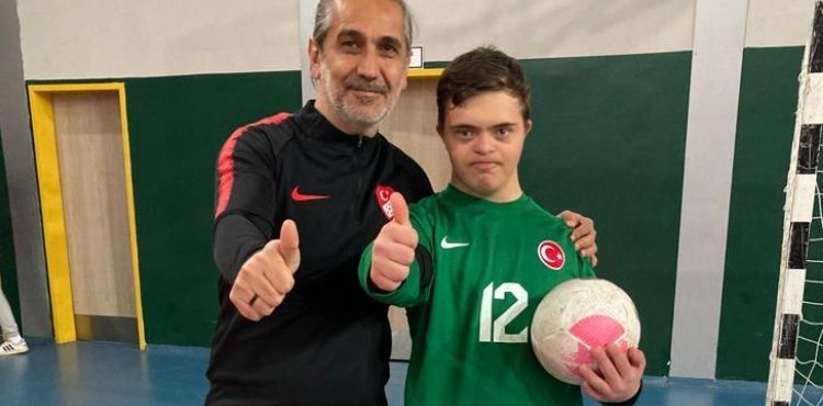 KOCASİNAN’IN ÖZEL SPORCUSU, MİLLİ TAKIMDA