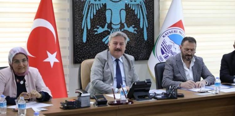 DAHA MODERN BİR YAŞAM MERKEZİ İÇİN BATTALGAZİ KENTSEL DÖNÜŞÜM İHALELERİ DEVAM EDİYOR