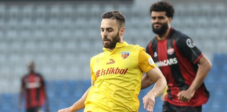 Kayserispor deplasmandan malubiyetle ayrld