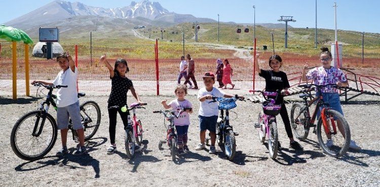 ERCYESTE BSKLET VE AKTVTE PARKI SEZONU AILDI