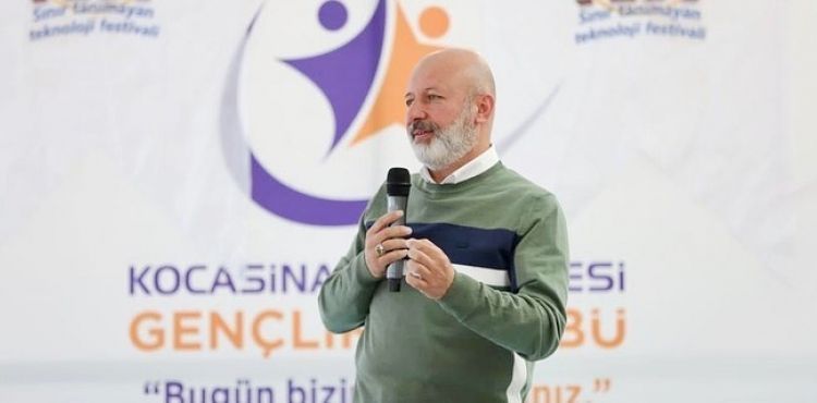 BAŞKAN ÇOLAKBAYRAKDAR; “KENDİNİ İSPATLAYAN KOCAFEST, SENEYE BAMBAŞKA OLACAK!”