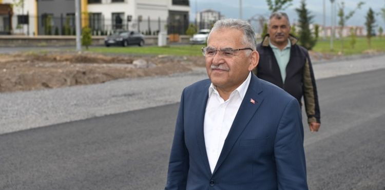 BAŞKAN BÜYÜKKILIÇ’TAN 20 MİLYON TL’LİK YOL YAPIM ÇALIŞMALARINA DENETLEME