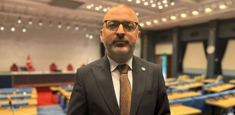 İYİ Partili Özhan: “Şehir alt yapıları aşırı yağışlara hazır olmalı, taşkın zararını KASKİ karşılamalı”