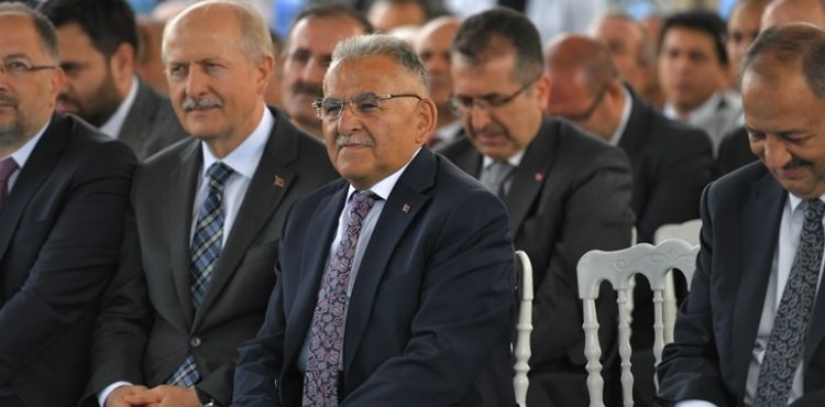 BÜYÜKKILIÇ: “KAYSERİ’MİZE YAKIŞAN YAPILIYOR”