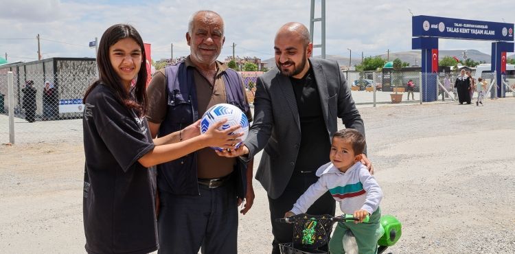 TALAS’TAN ELBİSTAN’A BAYRAM HEDİYESİ