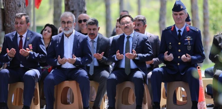 Kurban Bayramı arefesinde şehitler unutulmadı