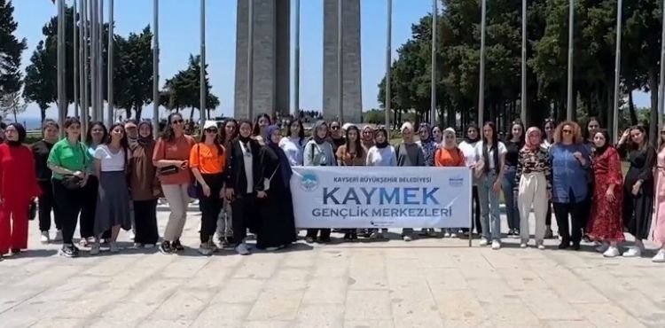 ÇANAKKALE GEZİSİNDEN DÖNEN ÖĞRENCİLERDEN BAŞKAN BÜYÜKKILIÇ’A TEŞEKKÜR