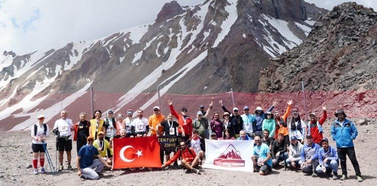 ERCİYES ULTRA SKY TRAİL DAĞ MARATONU VK ETABI İLE BAŞLADI