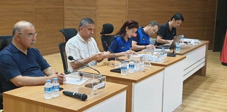 MELİKGAZİ’DE ÜRETİCİ KÖY PAZARI İÇİN KURA ÇEKİMİ YAPILDI