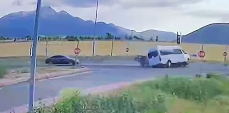 İşçi servisi kazasının kamera görüntüleri ortaya çıktı