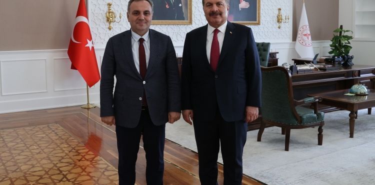 ERÜ Rektörü Prof. Dr. Altun, Sağlık Bakanı Dr. Koca’yı Ziyaret Etti