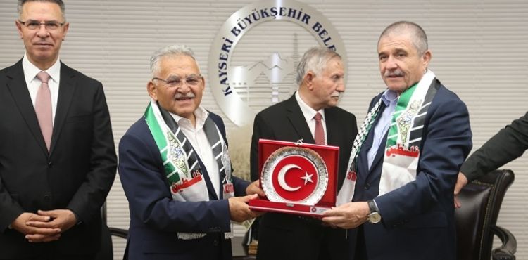 FİLİSTİN BÜYÜKELÇİSİ’NDEN BAŞKAN BÜYÜKKILIÇ’A ZİYARET