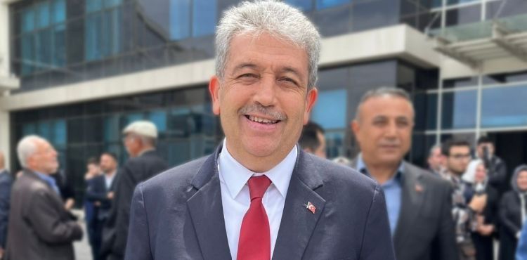 Vekil Özsoy Kur’an-ı Kerime yönelik yapılan eylemi lanetledi