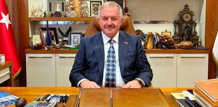 Eski Başkanın fabrikasında yangın