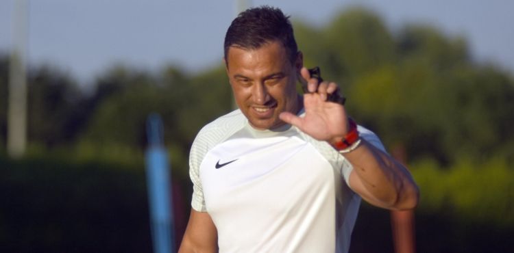 Kayserispor Teknik Direktörü Çağdaş Atan’dan istifa söylentilerine yanıt: İlk maçımıza kadar bekleyeceğim