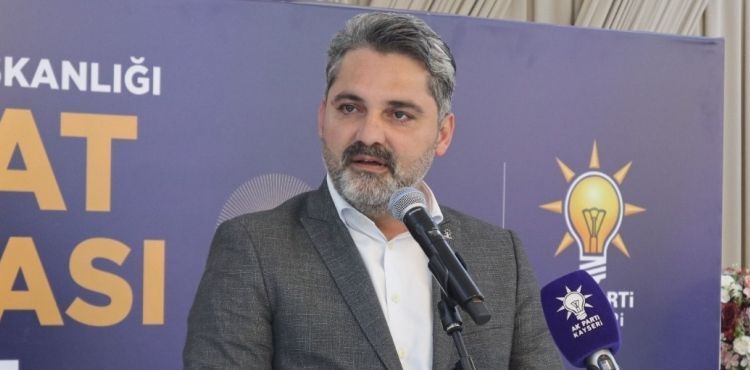 AK Parti Kayseri İl Başkanı Fatih Üzüm mesajında, özveriyle çalışan basın mensuplarının Basın Bayramı'nı kutladı.