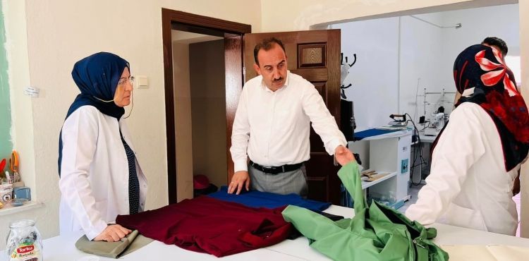 Başkan İlmek, Kadın Kooperatiflerinin yanında