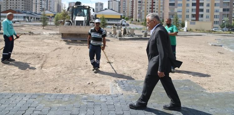 BÜYÜKŞEHİR’DEN YEŞİLYURT PARK ALANI’NDA “DOĞA DOSTU” ÇALIŞMALAR