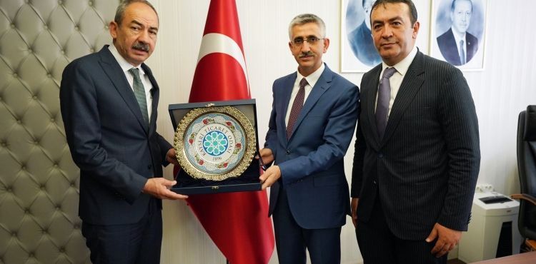 KTO YÖNETİMİNDEN ANKARA’DA ‘HAYIRLI OLSUN’ ZİYARETLERİ