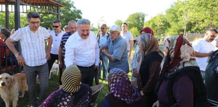 GÜZELKÖY SAKİNLERİ MAHALLE BULUŞMASI KAPSAMINDA BİR ARAYA GELDİ