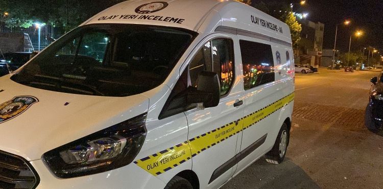 Silahlı kavgada kurşunlar otele isabet etti