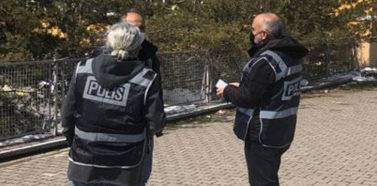 Kayseri polisinden dilencilik yapan çocuklara gerçekleştirilen denetimde 24 aileye cezai işlem