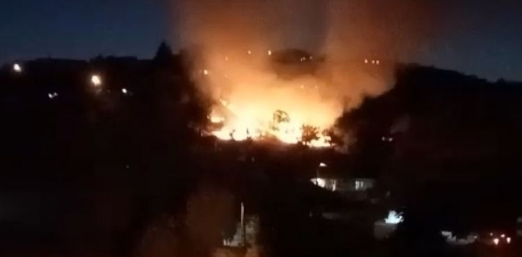 Havai fişek yangına neden oldu