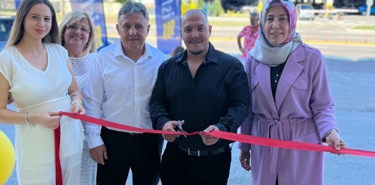 İSTİKBAL BULGARİSTAN’DAKİ 3. MAĞAZASINI AÇTI!