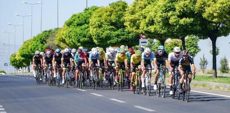 9 ÜLKEDEN SPORCULAR MEYDAN’DAN ERCİYES’E PEDAL ÇEVİRECEK