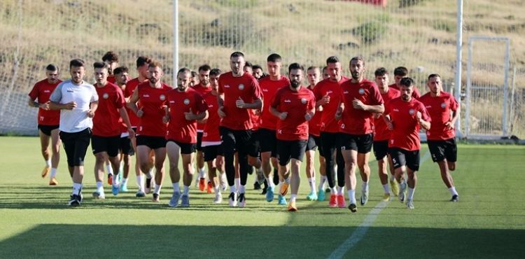 TALASGÜCÜ’DE İKİNCİ ETAP KAMPI BAŞLADI