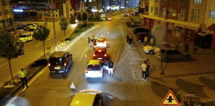 Trafik ekipleri 2 günde bin 339 araç denetledi