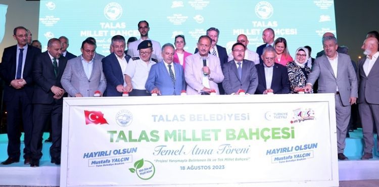 BAKAN MEHMET ÖZHASEKİ: “KAYSERİ’Yİ HALKIN GÖNLÜNÜ EDEREK AYAĞA KALDIRDIK”