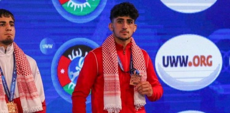 Kayserili güreşçi Azat dünya üçüncüsü oldu