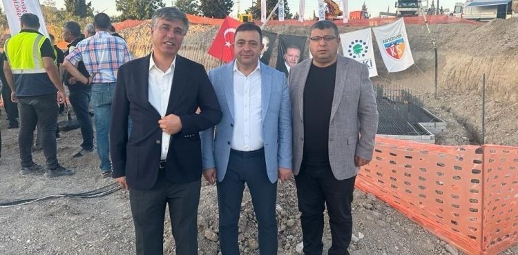 Kayseri OSB Ynetimi Adyamanda Deprem Konutlar  Temel Atma Trenine Katld