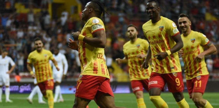 Kayserispor evinde 3 puan ald 