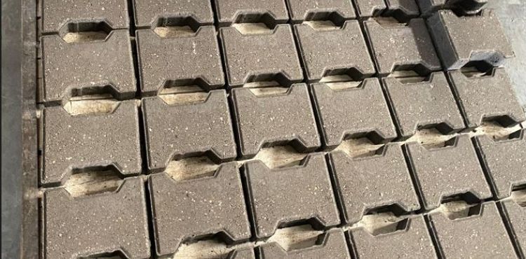 ERÜ ile AGÜ Öğretim Üyeleri, Çimentosuz Düşük Karbon Salınımlı Yapı Malzemesi Üretti