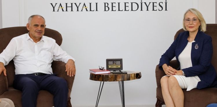 TOHUMLUK VAKFI’NIN EĞİTİM PROJESİNE YAHYALI BELEDİYESİ’NDEN DESTEK