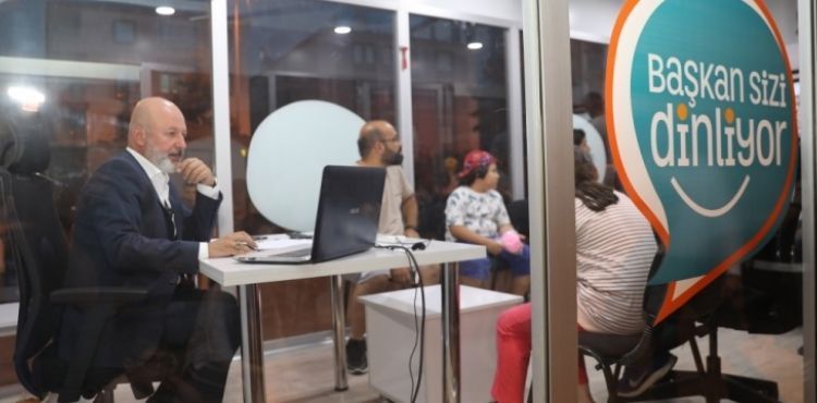 KOCASİNAN’DA ‘BAŞKAN SİZİ DİNLİYOR’ İLE TALEPLER HIZLICA YERİNE GETİRİLİYOR